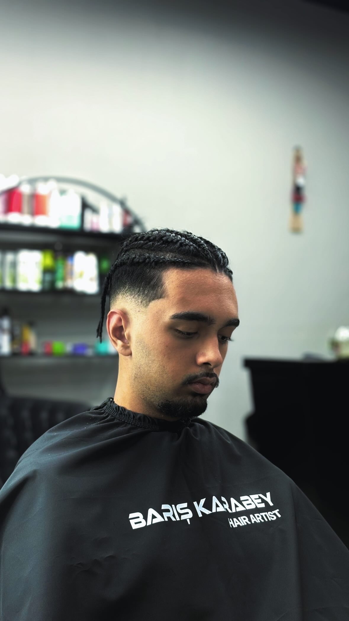 Örgü saç tasarımı ve fade kesim